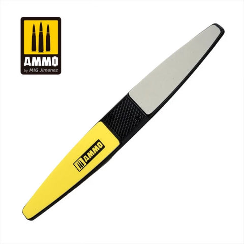 AMMO by Mig Jimenez 8573 AMMO Abrasives Quatrofile #150 #280 #400 #800