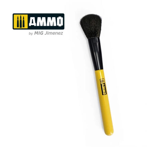 AMMO by Mig Jimenez 8575 Dust Remover Brush #1 (small brush with soft ultra-fine synthetic fibres)