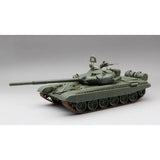 Amusing Hobby 35A038 1/35 T-72M1 Main Battle Tank Full Interior kit