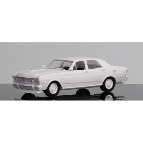 DDA 1/24 XW GTHO Ford Plastic Model Kit DDA240K